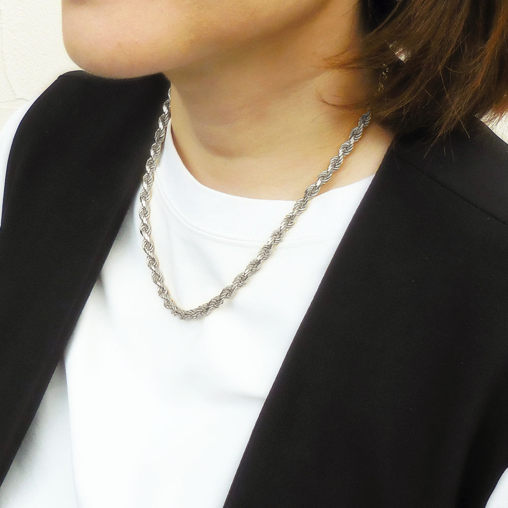 シルバーネックレス：パイプロープ風チェーン