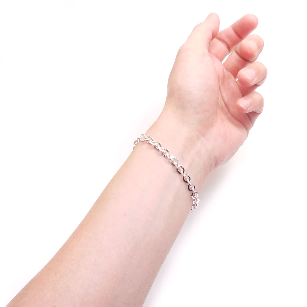 サツルノ：シルバーブレスレット