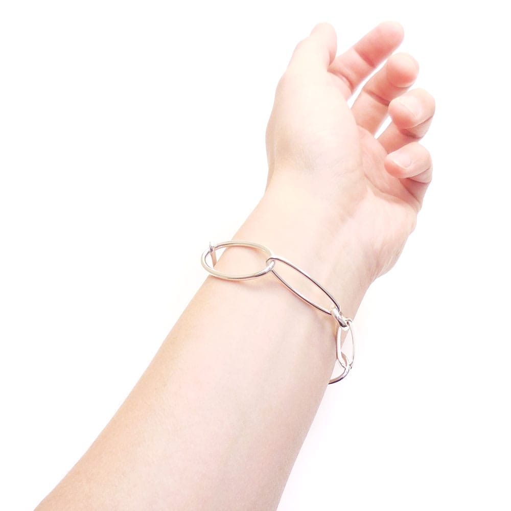 シルバーブレスレット：オーバルチェーン