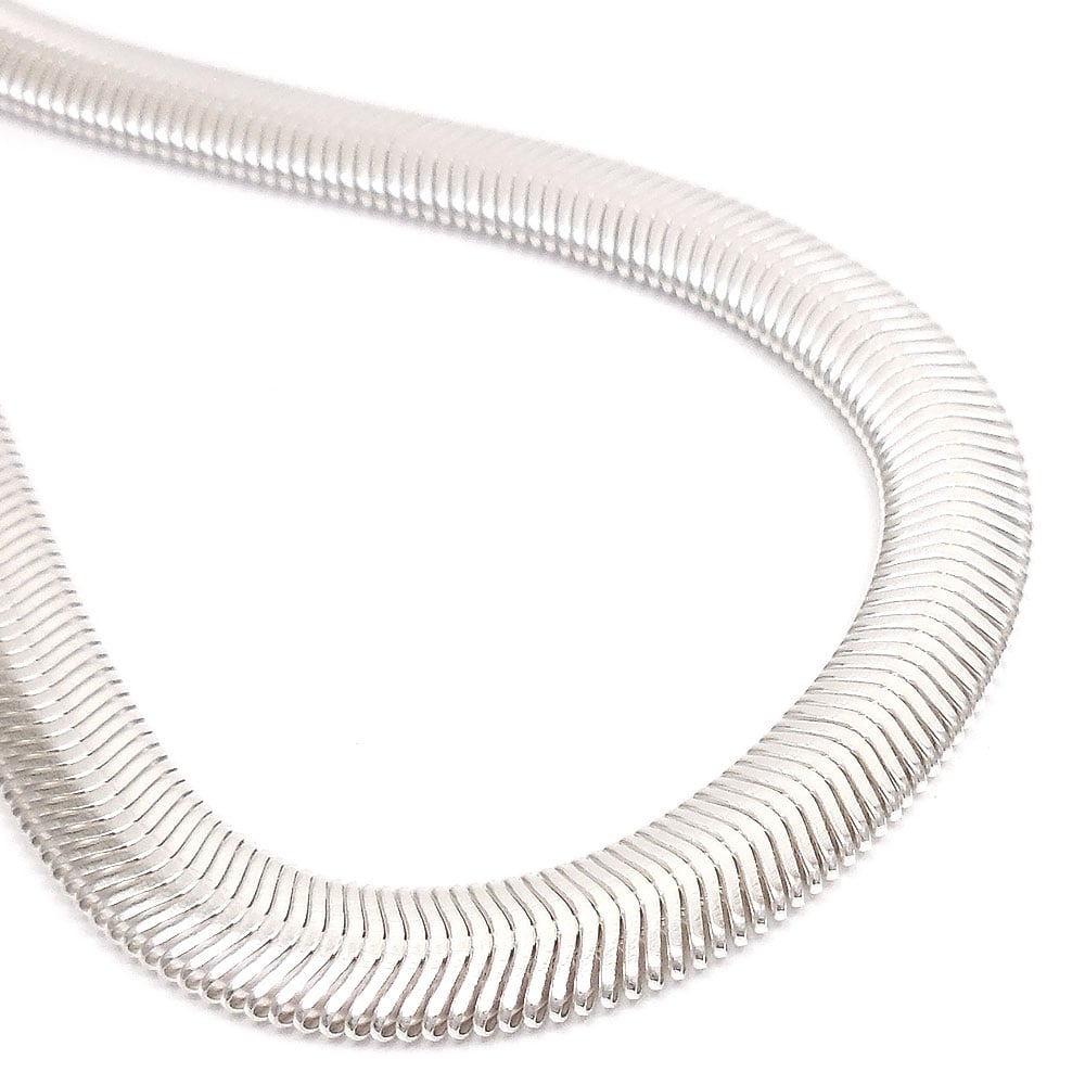 シルバーブレスレット：平スネークチェーン