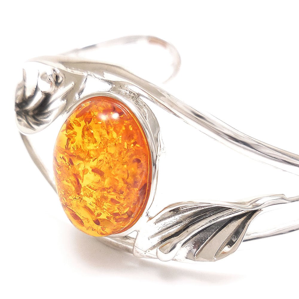 シルバーバングル：琥珀・植物模様