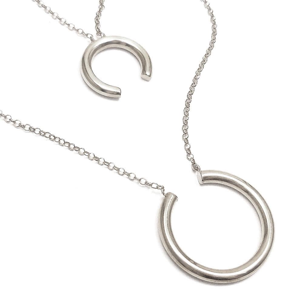 シルバーペンダントネックレス：ランドルト・リング