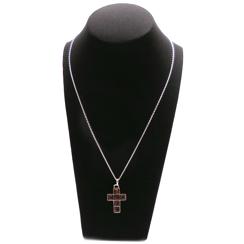 ペンダントネックレス：クローバー