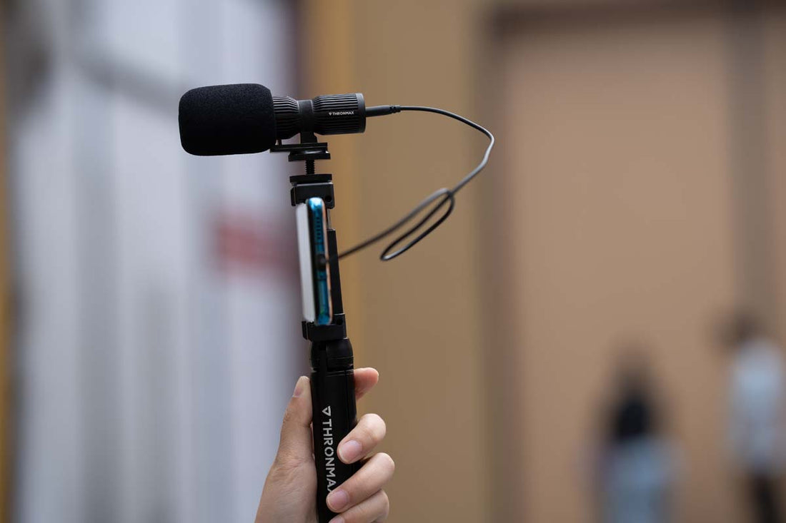 マイクセット スマホ&カメラ対応 スタンド付マイクロフォン  3脚スタンド ストリームマイク マイクロフォンキット Thronmax[スロンマックス] STREAMMIC Microphone Kit (MG-C1) ブラック