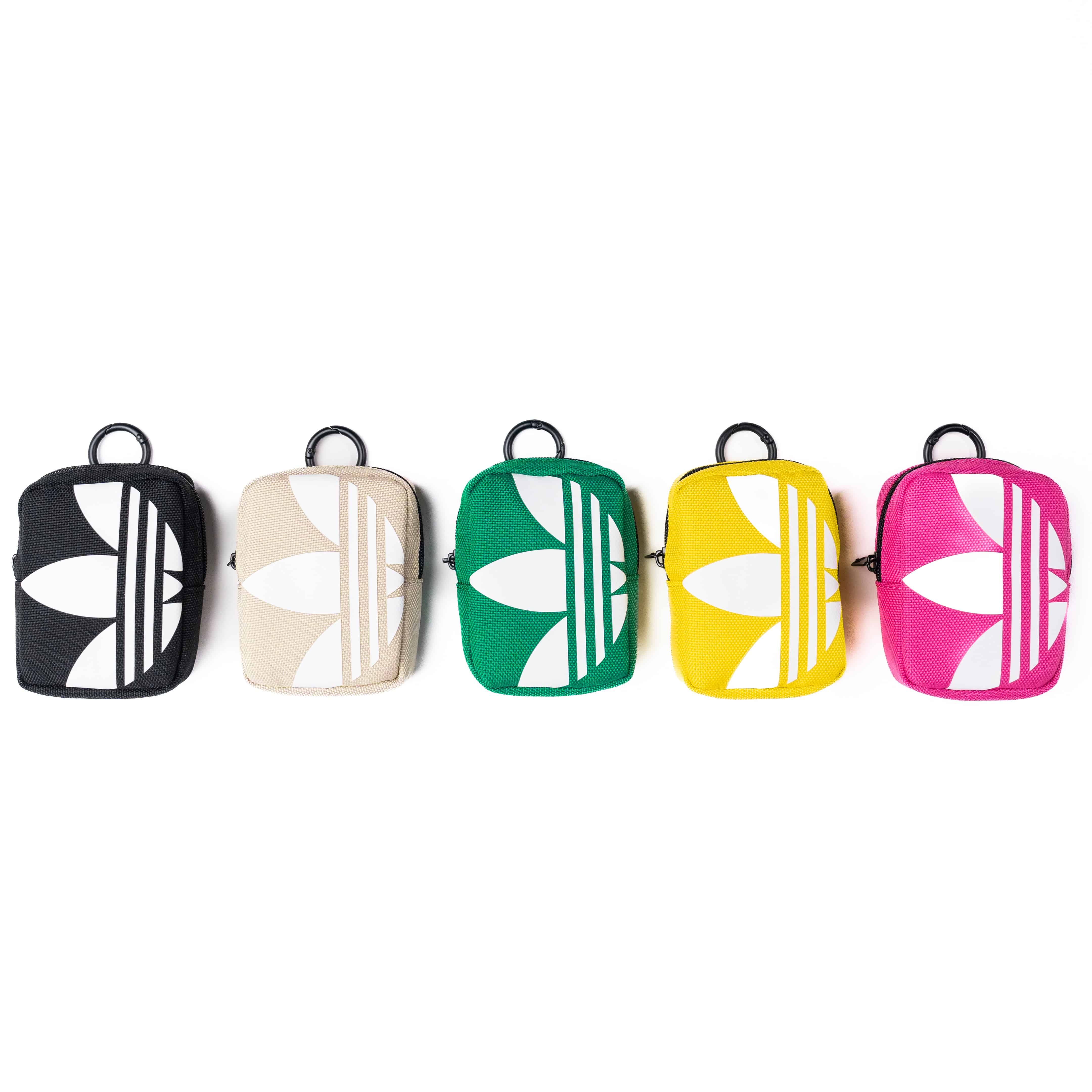 やっち①ポーチ adidas ユニバーサルフォンポーチ Small Tech Pouch ブラック