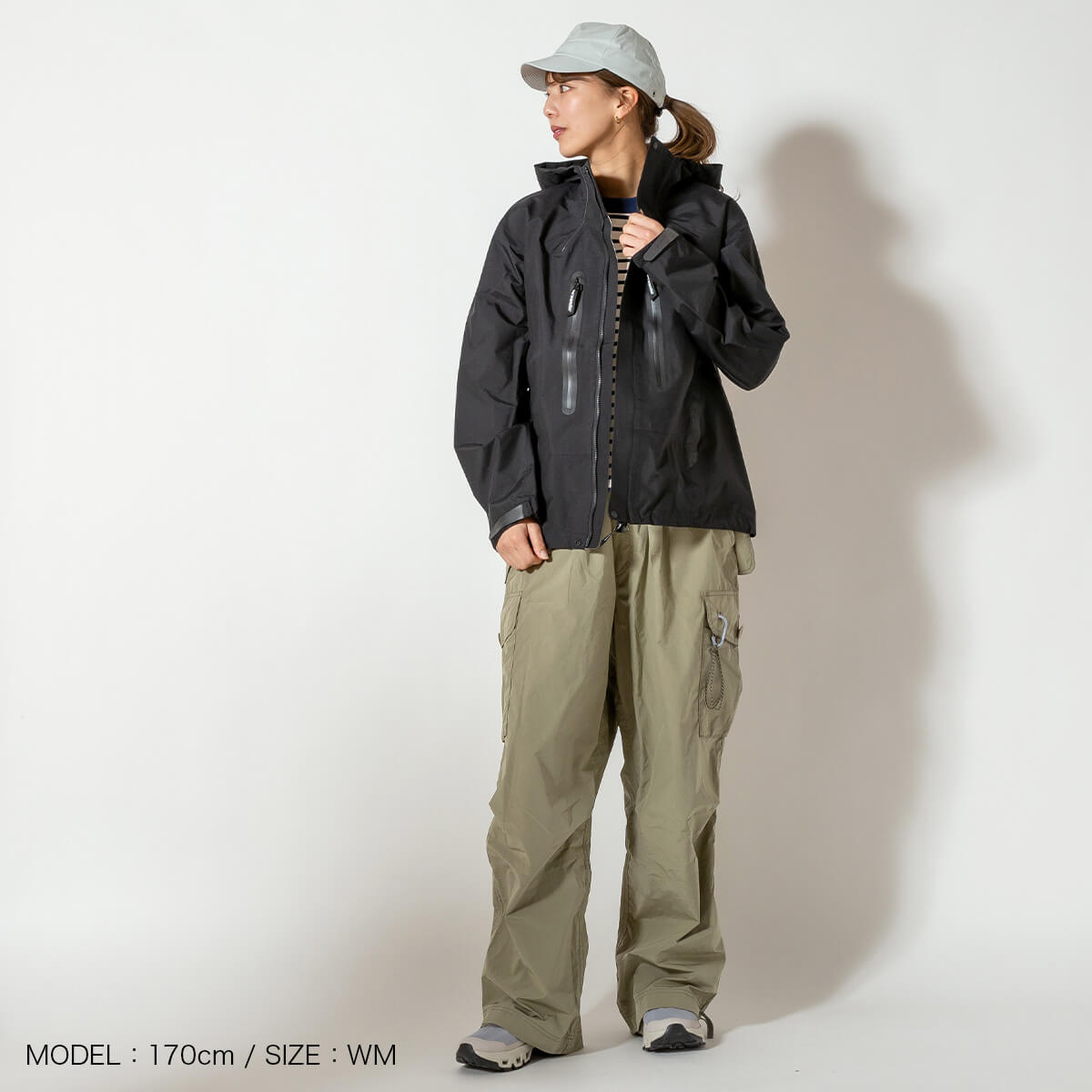 アンドワンダー　and wander マウンテンジャケット and wander/アンドワンダー/2.5L hiker rain jacket(S BLACK