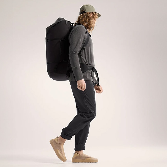 最終値下げ！新品！ アークテリクス　コンシールパンツ　サイズ30 ブラックM ARC'TERYX アークテリクス コンシールパンツ メンズ