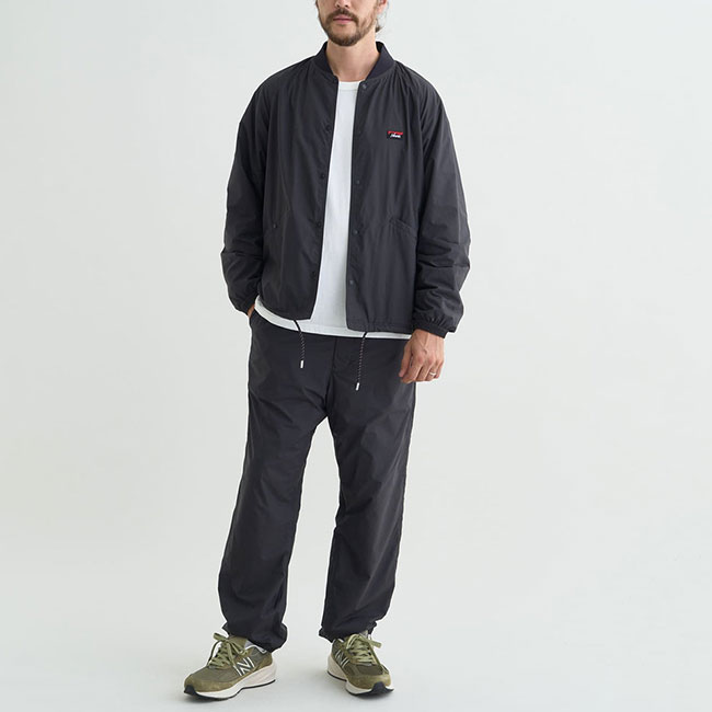 NANGA ナンガ リブカラー コーチジャケット　ブラック XL NANGA ナンガ リブカラーコーチジャケット ナイロンジャケット