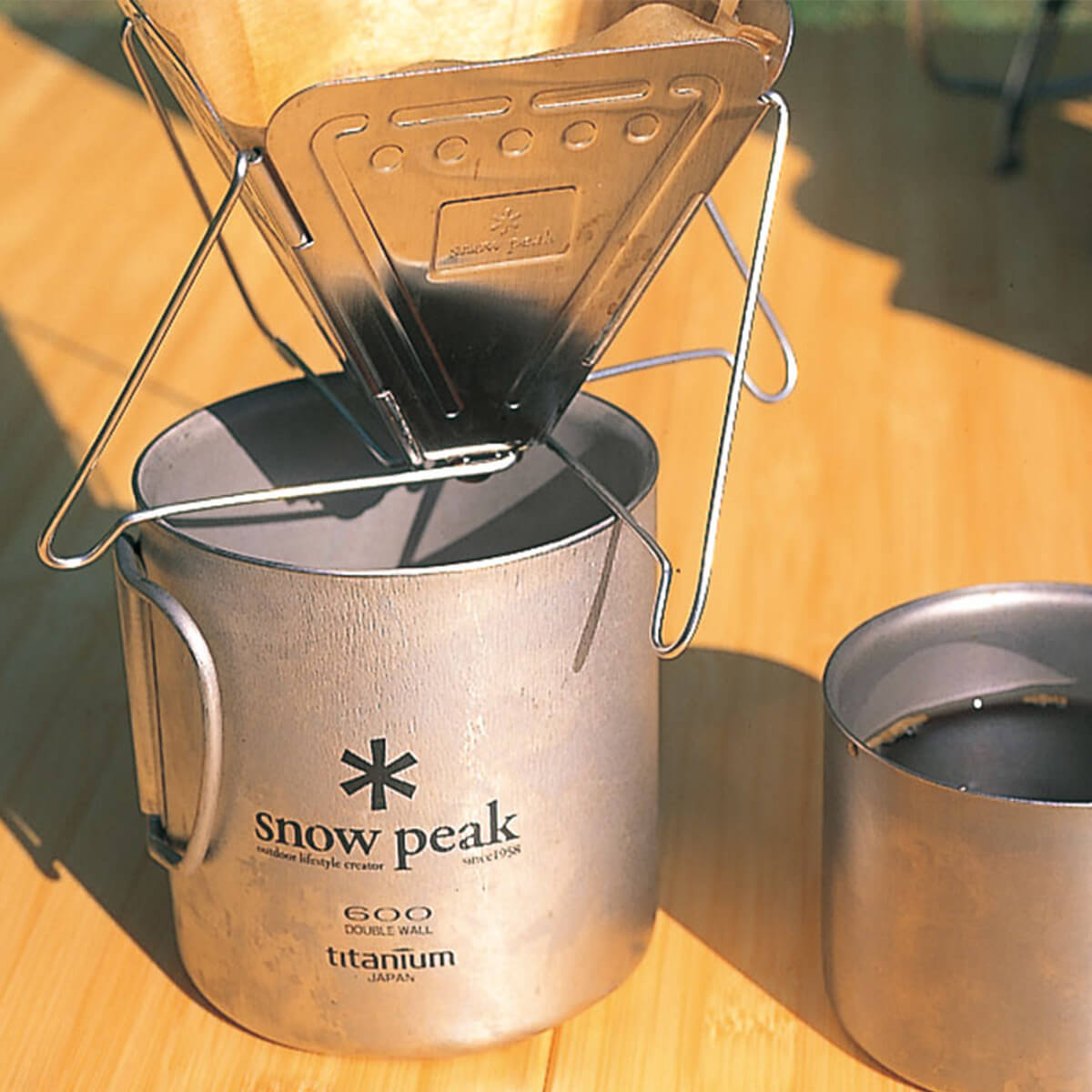 Snow Peak - 未使用 廃盤 希少 レア スノーピーク snow peak フォールディング コーヒードリッパー 焚火台型 ゴールド CS-114 キャンプ アウトドア Snow Peak - 未使用 廃盤 希少 レア スノーピーク snow peak
