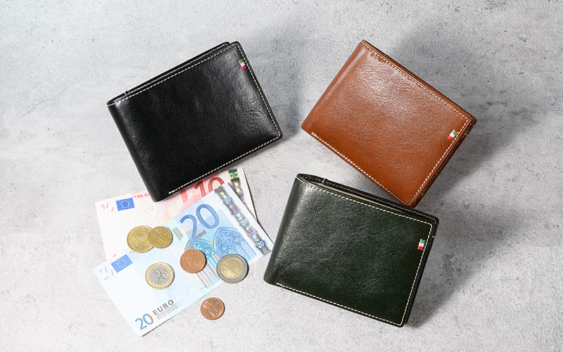 MILAGRO タンポナートレザー・2つ折り財布 ボックス小銭入れ付き