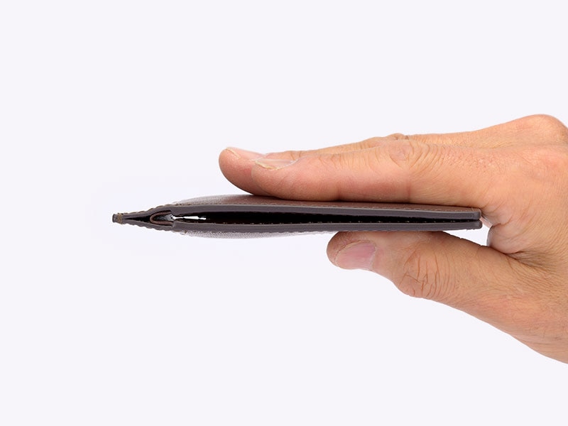 MILAGRO piatto イタリアンレザー・スマートウォレット（小銭入れあり）