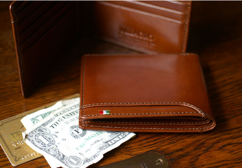 MILAGRO イタリアンレザー・2つ折り札入れ（小銭入れなし）