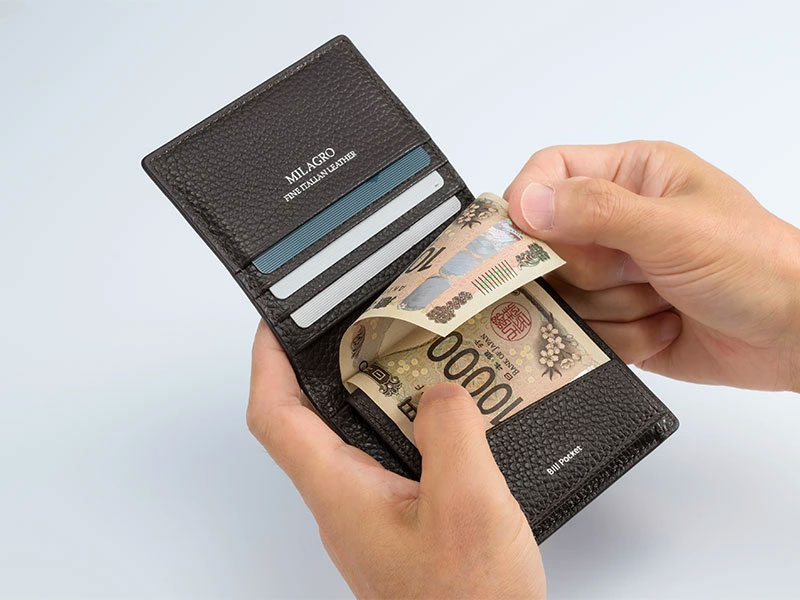 MILAGRO piatto イタリアンシュリンクレザー・薄型コンパクト財布