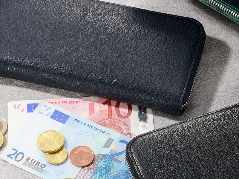 MILAGRO 姫路産ヌメゴート・ラウンドファスナー長財布