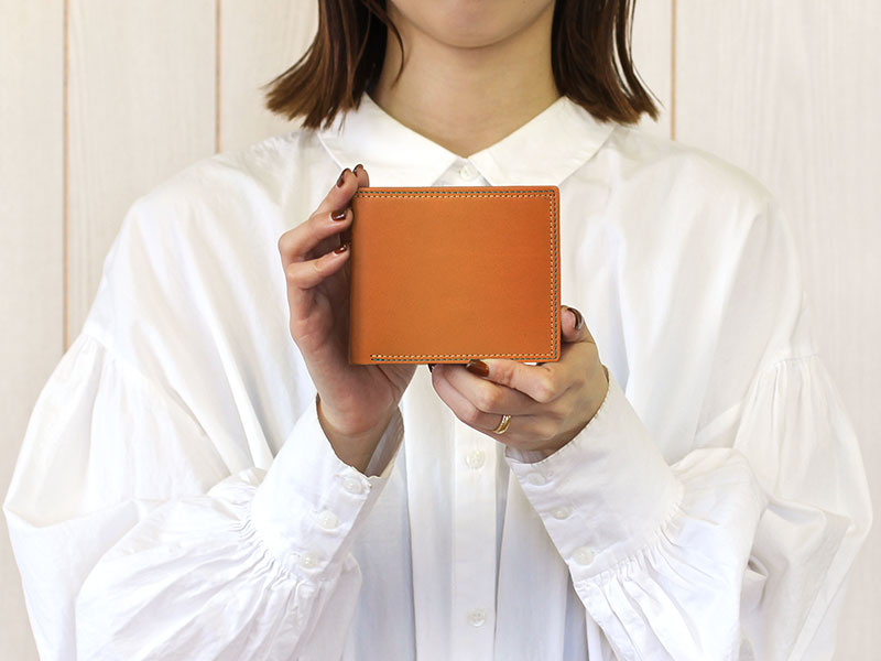 MILAGRO キップレザー・二つ折り財布