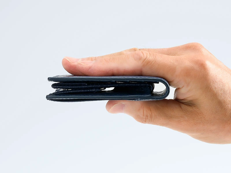 MILAGRO piatto イタリアンシュリンクレザー・薄型コンパクト財布