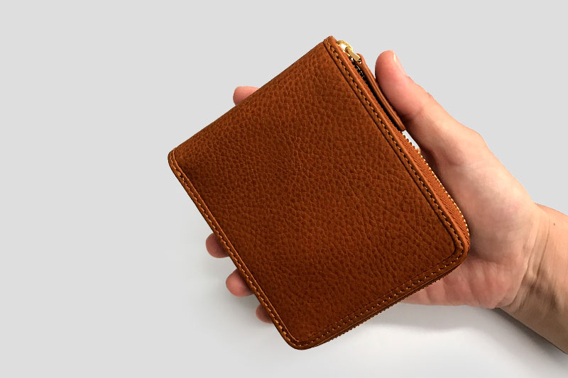 ANON バケッタレザー・ラウンドファスナー二つ折り財布