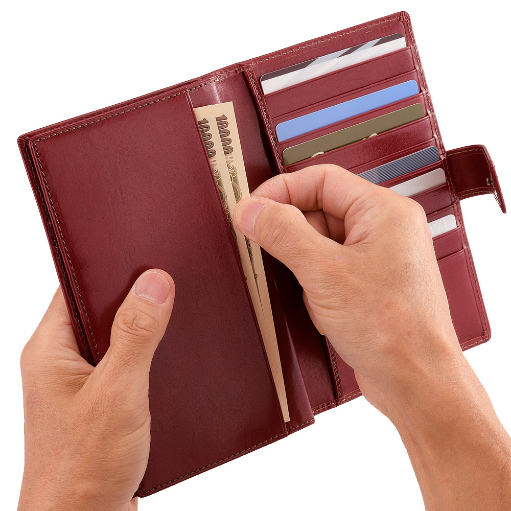 MILAGRO・イタリアンレザー・カード30枚長財布