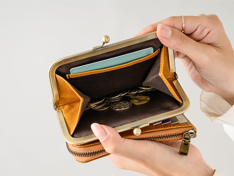 ANON ゴートレザー･がま口2つ折り財布