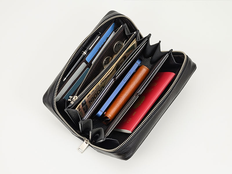 MILAGRO 紳士用シュリンクレザー・クラッチバッグ