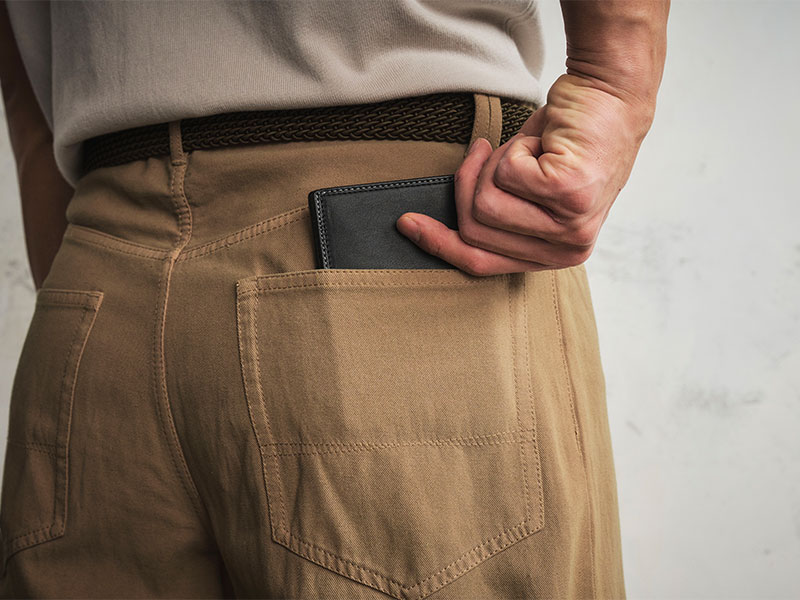 MILAGRO キップレザー・二つ折り財布