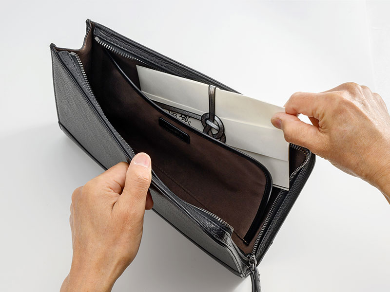 MILAGRO 紳士用シュリンクレザー・クラッチバッグ