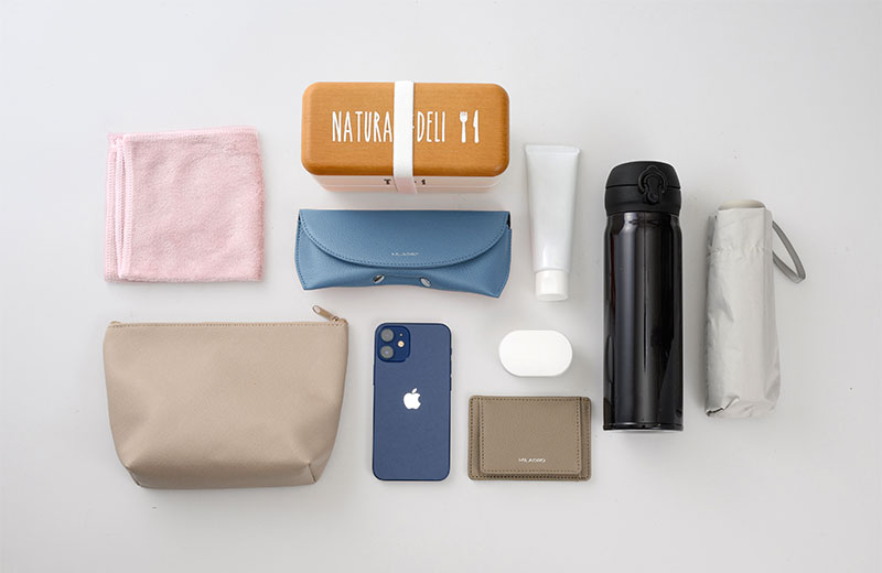 ANON ナチュラルレザー・ミニバックパック