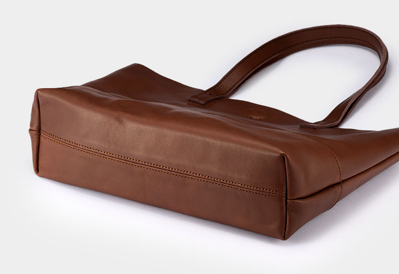 ANON ナチュラルレザー・トートバック