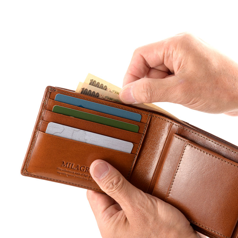 MILAGRO・イタリアンレザー2つ折り財布 BOX小銭入れ付き