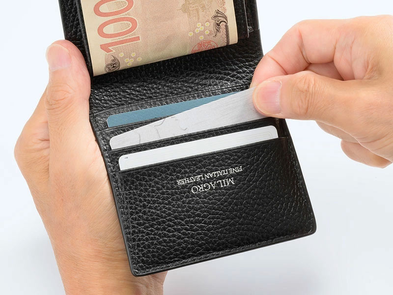 MILAGRO piatto イタリアンシュリンクレザー・薄型コンパクト財布