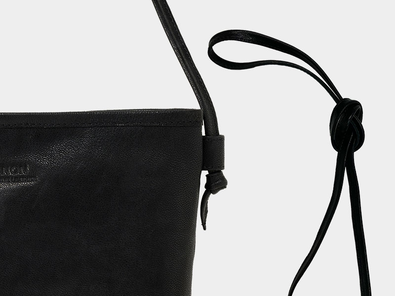 ANON ゴートレザー・ミニショルダーバッグ（横型）