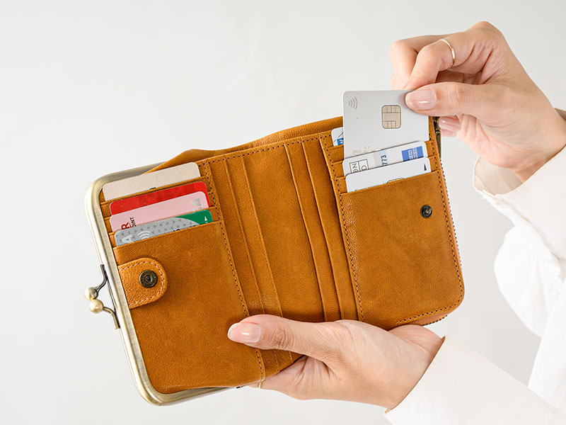 ANON ゴートレザー･がま口2つ折り財布